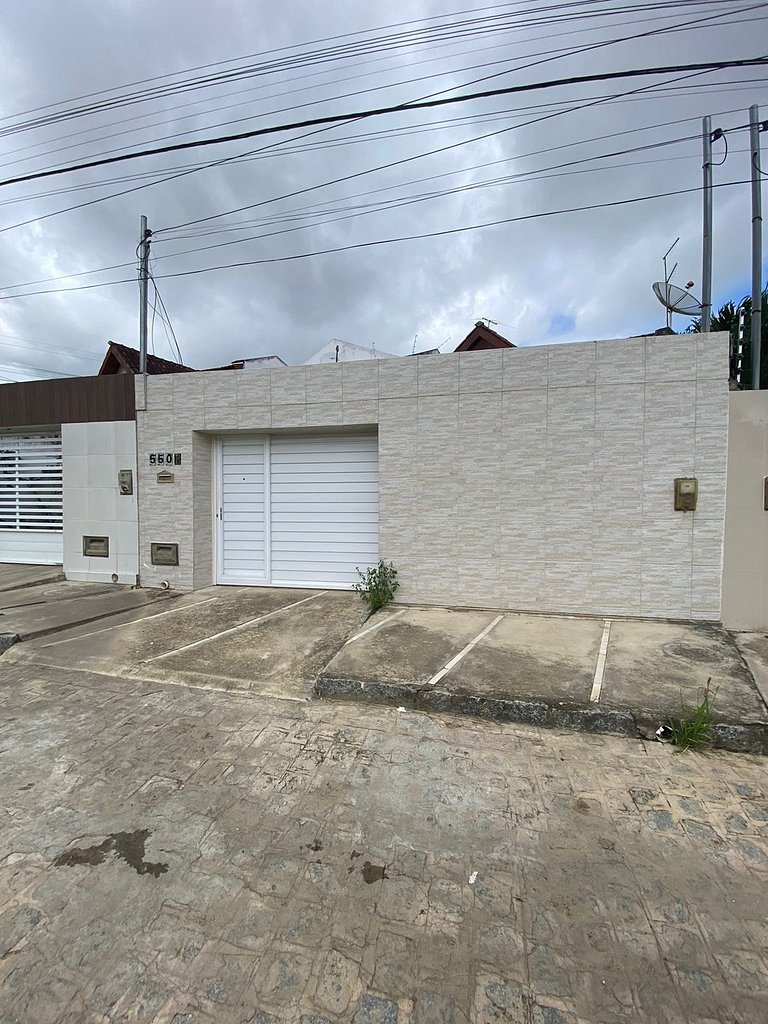 Temporada CG - Casa altíssimo padrão no Cruzeiro