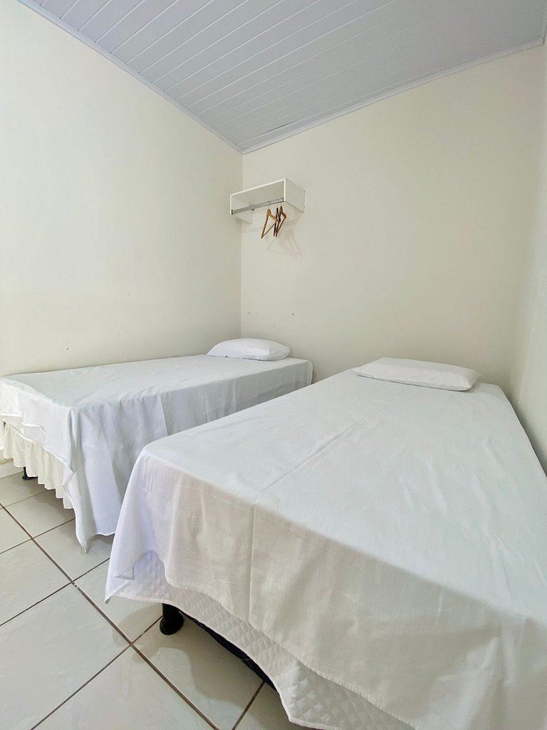 Hospedagem confortável em ótima localização