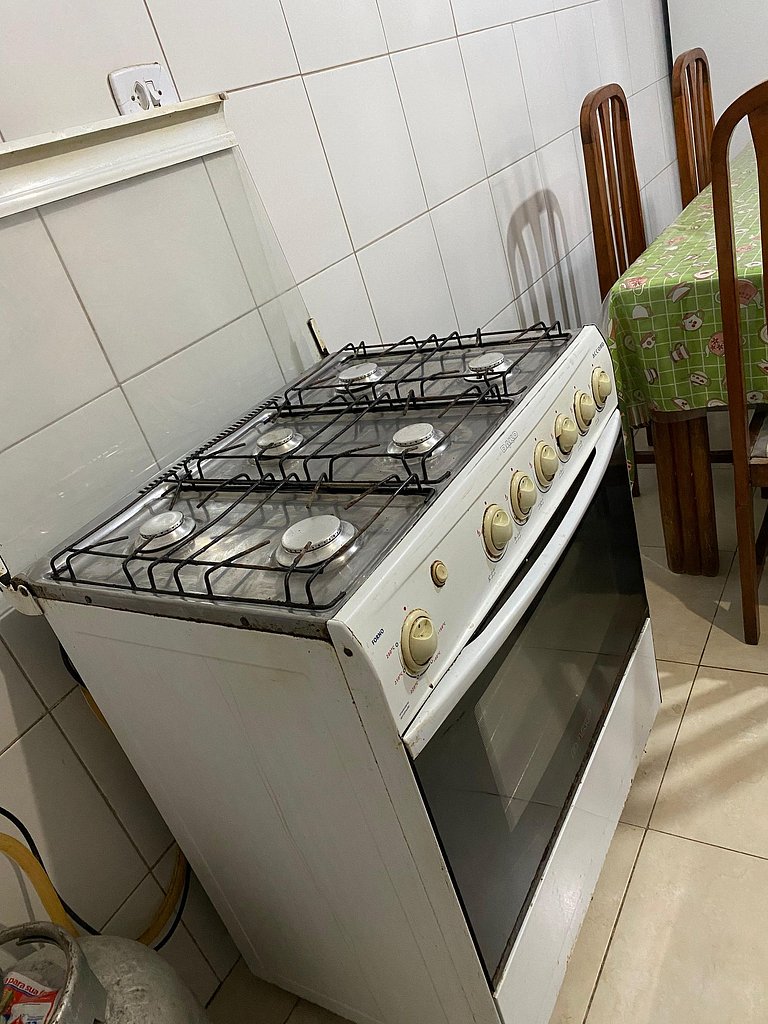 Temporada CG - Casa Jardim Quarenta