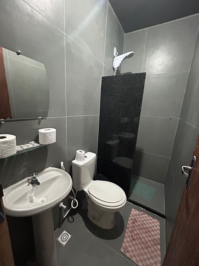 Quarto duploconfortavel com excelente localização