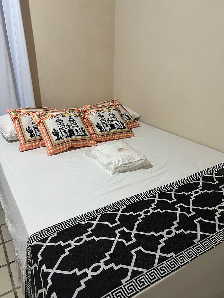 Flat Confortável para 3 Pessoas — Fácil Acesso e Ambiente Se