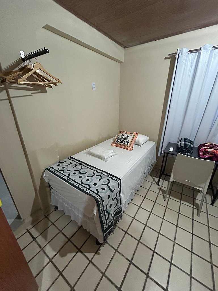 Flat Confortável para 3 Pessoas — Fácil Acesso e Ambiente Se