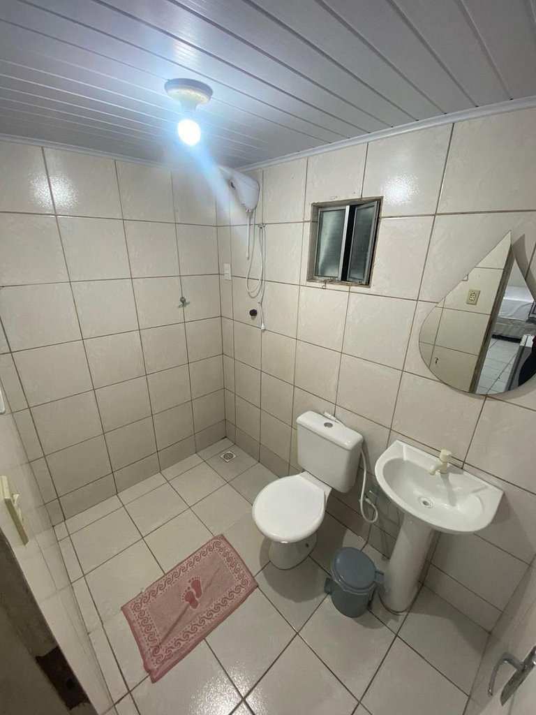 Hospedagem confortável em ótima localização