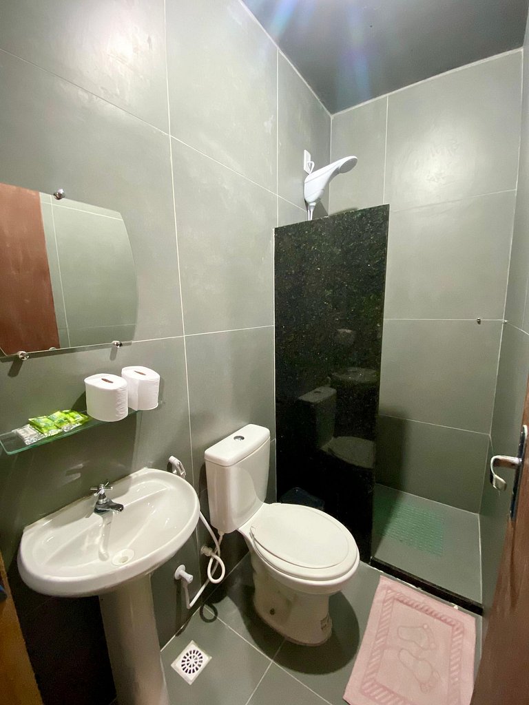 Quarto duploconfortavel com excelente localização