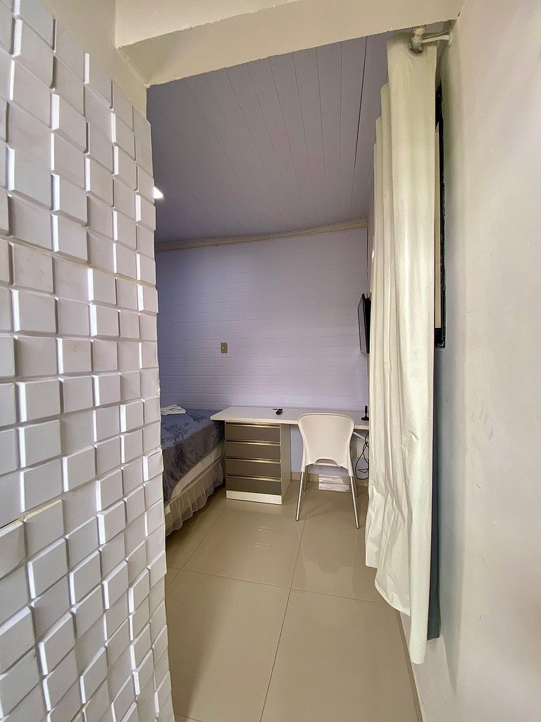 Hospedagem aconchegante e bem localizada