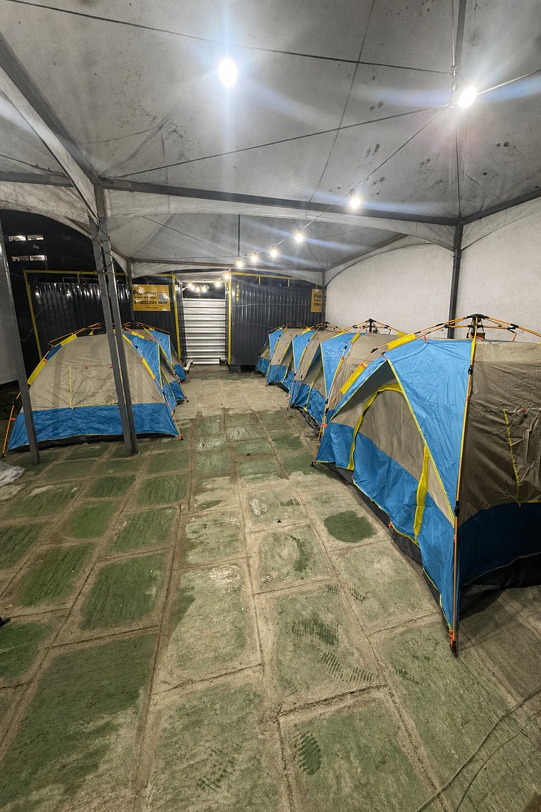 glampíng com chuveiro elétrico